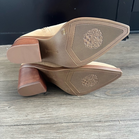 Vince Camuto Briyeonda Western Bootie size 7.5 - Picture 6 of 7